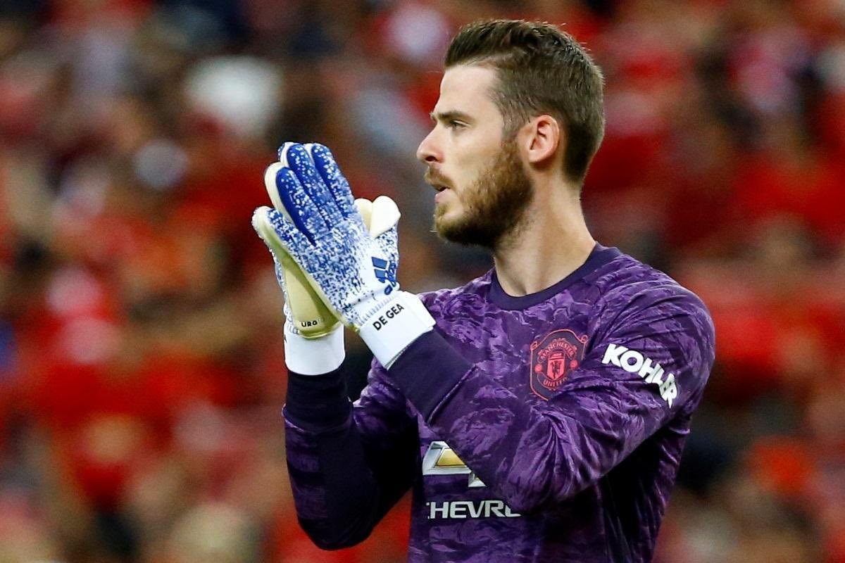 MU nổi giận De Gea, Inter ký Milinkovic-Savic