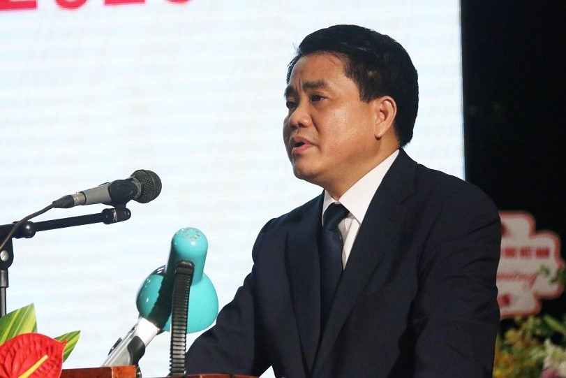 Chủ tịch Hà Nội: “Con em chúng ta học chương trình nặng quá”