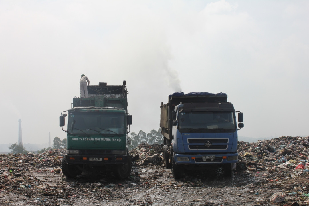 The path of domestic garbage in Hanoi