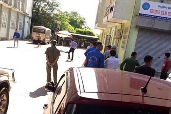 Rơi từ tầng 9 ký túc xá ĐH Mỏ - Địa chất, thanh niên tử vong