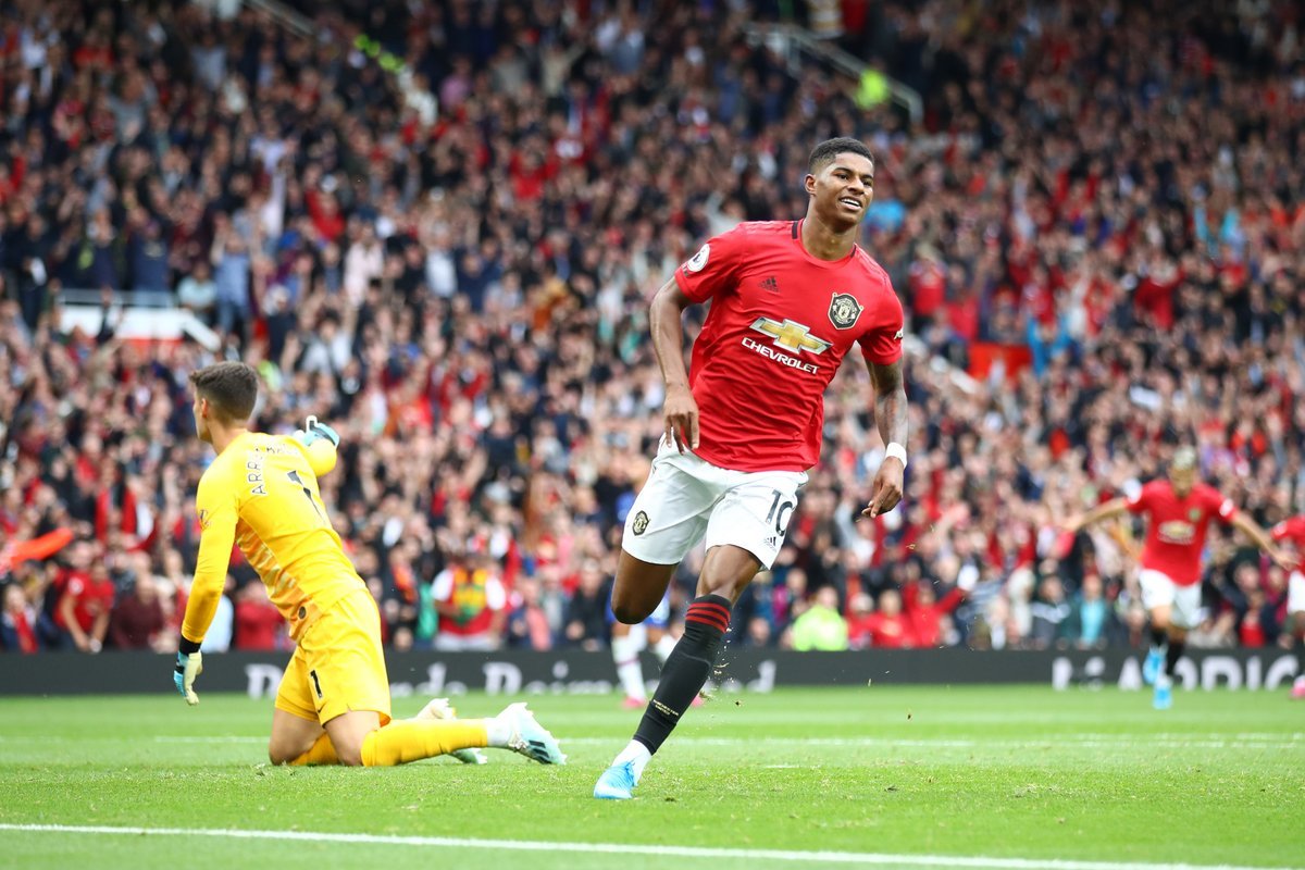 MU đặt chỉ tiêu Rashford ghi 20 bàn mùa này