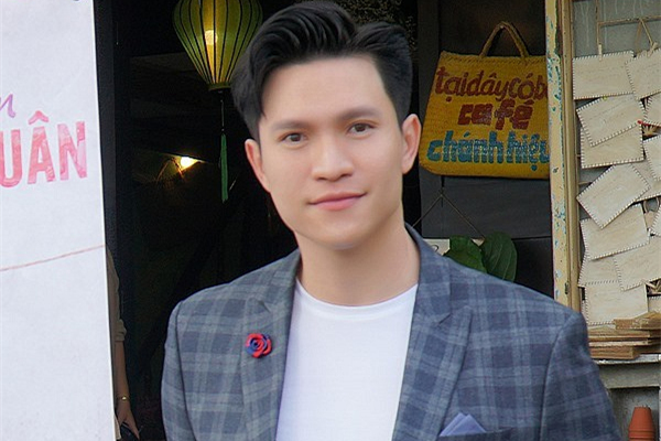 Minh Anh đính chính tin đồn đồng tính, úp mở chuyện kết hôn với bạn gái 9X