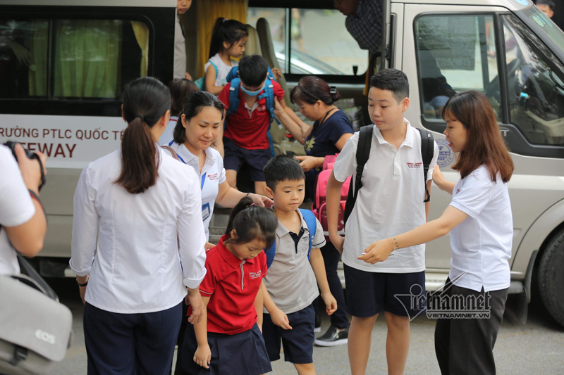 Thủ tướng yêu cầu an toàn tuyệt đối khi đưa đón học sinh