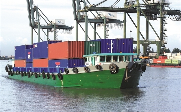Vietnam’s shipping fleet shrinks