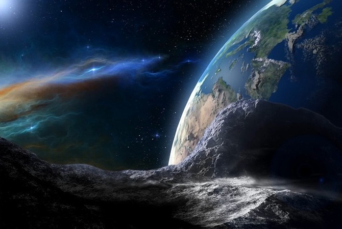 Thiên thạch khổng lồ đang bay vùn vụt về phía Trái Đất