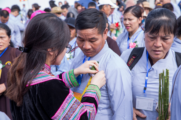 Rưng rưng mùa Vu Lan trên đỉnh Fansipan
