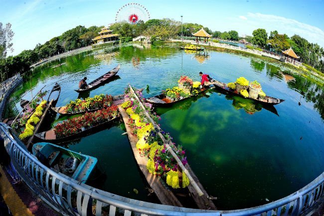 Attractive events and promotions at Dam Sen Park