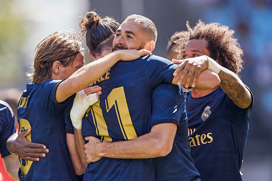 Benzema rực sáng, Real thắng to trận mở màn