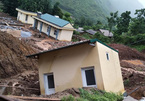 Children in flood-hit areas struggle to go to school