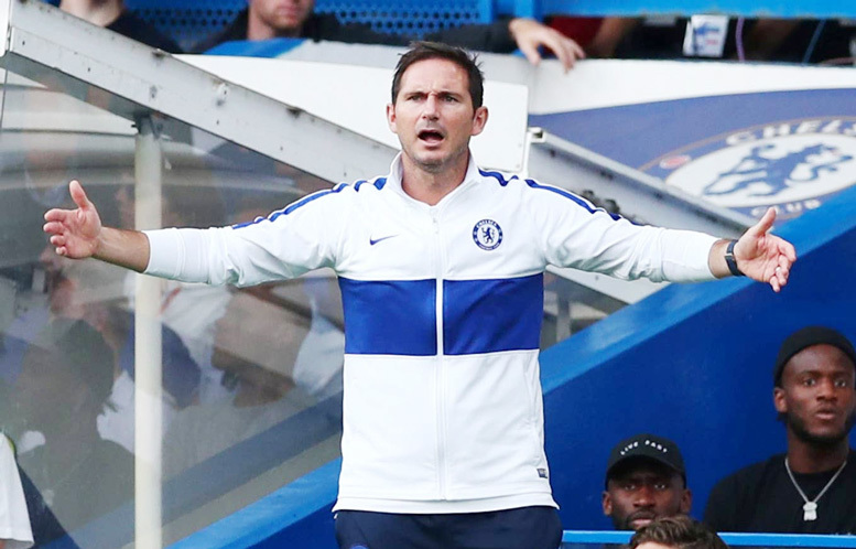 Lampard bực bội: 