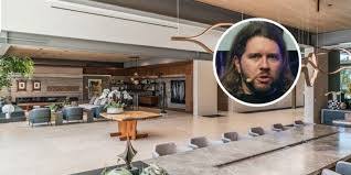 Biệt thự đẹp hoàn hảo của đồng sáng lập Uber và vợ gốc Việt