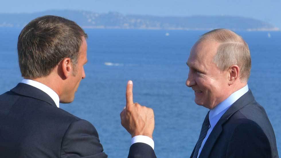 Putin 'vặn lại' lời 'lên lớp' của Tổng thống Pháp