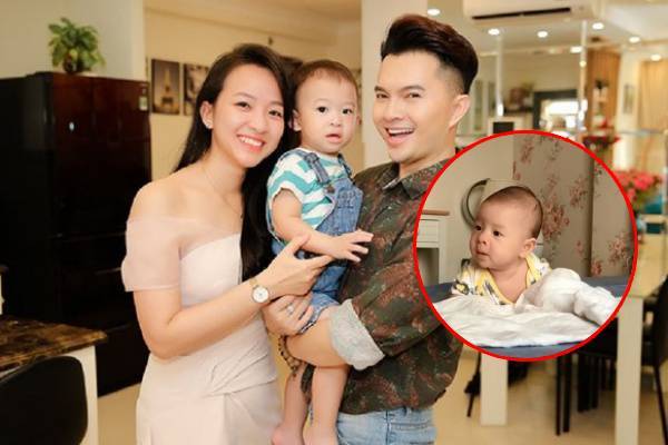 Nam Cường lần đầu khoe con trai thứ hai cùng vợ kém 8 tuổi