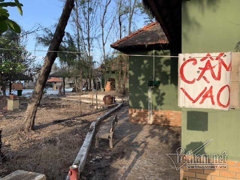 Vẻ hoang tàn khó tin ở 'thiên đường nghỉ dưỡng' của Bình Thuận