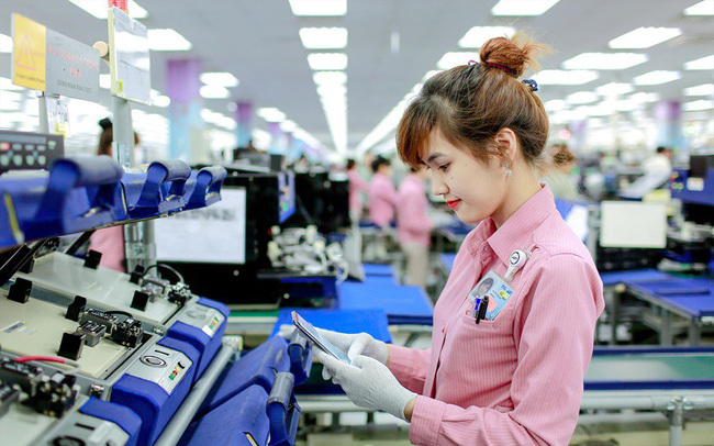 VN businesses oppose reduction of working hours