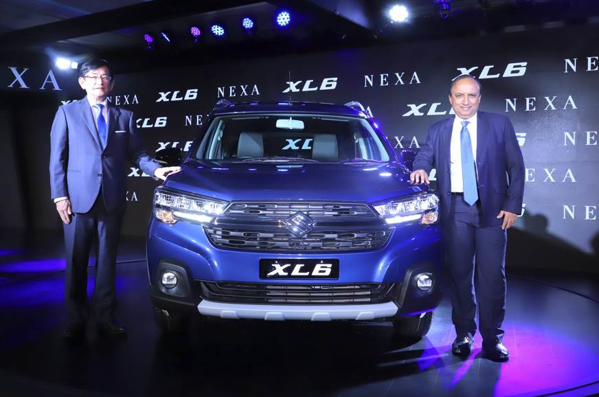 Ô tô MPV Suzuki XL6 giá hơn 300 triệu gây sốt