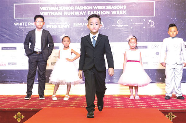 HCM City to host two fashion weeks targeting Vietnamese brands