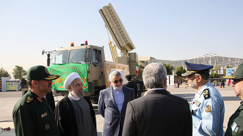 Iran khoe hệ thống tên lửa 'kình địch' S-300 Nga và Patriot Mỹ
