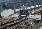 Railway needs more money to close illegal crossings