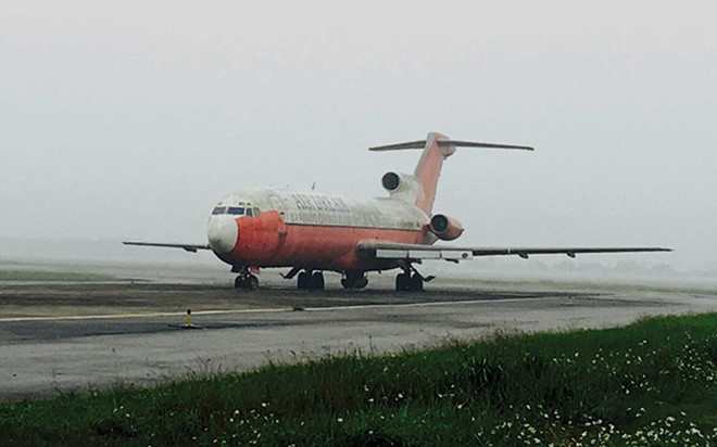 Việc xử lý máy bay bỏ quên 12 năm ở Nội Bài được bàn ra sao?