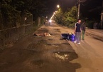 Chạy xe máy vấp ổ gà giữa đường Sài Gòn, thanh niên thiệt mạng