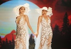 Kỳ Duyên Minh Triệu mặc váy cưới dắt tay nhau trên sàn diễn