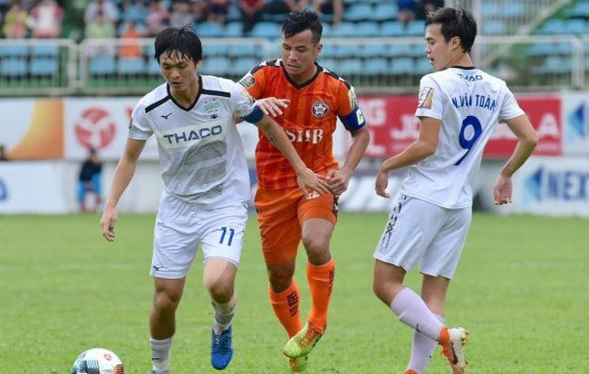 Vòng 22 V-League: HAGL sắp trụ hạng, TPHCM áp sát ngôi đầu