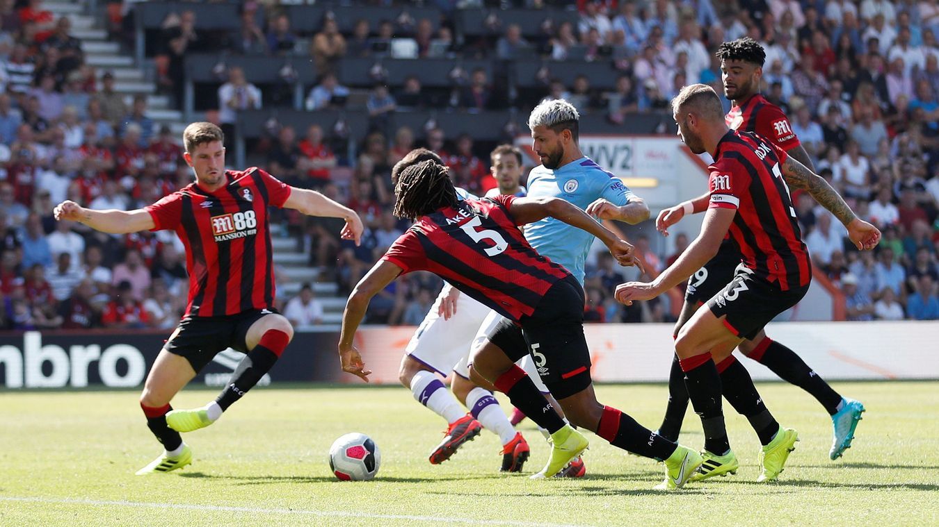 Aguero lập cú đúp, Man City ca khúc khải hoàn