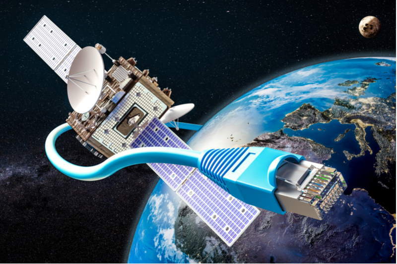 Internet vệ tinh có thể tiết kiệm 30 tỷ USD/năm cho người Mỹ