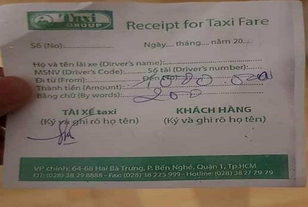 Khách Ấn Độ đi taxi 8km từ sân bay Tân Sơn Nhất bị 'chặt chém' 1,2 triệu
