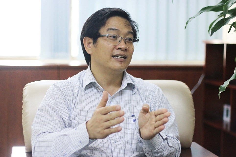 Nghe VietNamNet: Lùi thời gian công bố sách giáo khoa mới