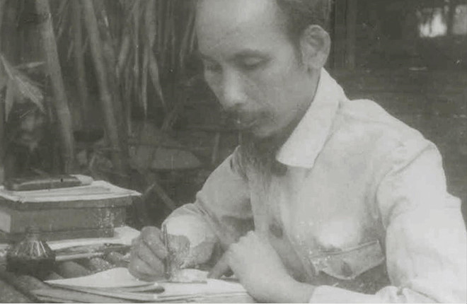 Trưng bày thư Chủ tịch Hồ Chí Minh gửi Tổng thống Mỹ Truman