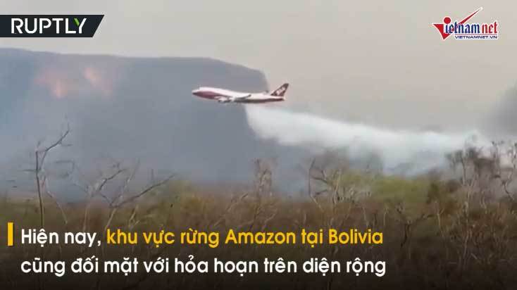 Xem 'siêu máy bay chữa cháy' Boeing 747 dập lửa rừng Amazon