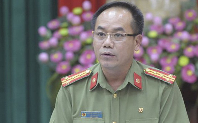 'Có thể bé trai 6 tuổi trường Gateway tự thay áo trong xe'