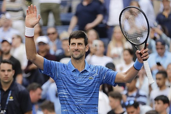 Djokovic theo bước Federer vào vòng 3 US Open