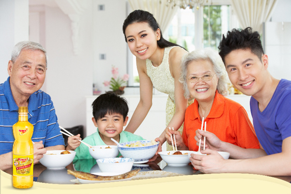 Vì sao chuyên gia dinh dưỡng lựa chọn dầu ăn từ cá cho đôi mắt sáng