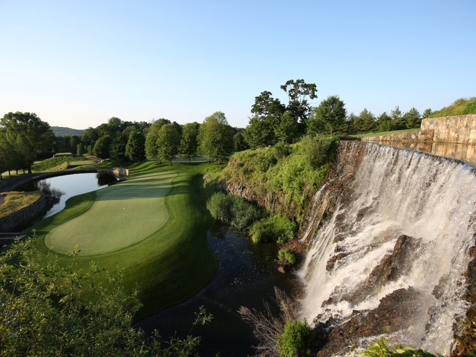 Bộ sưu tập sân golf của tổng thống Trump ‘khủng’ cỡ nào?