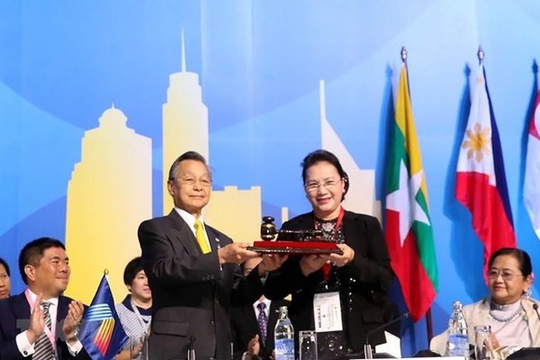 40th AIPA General Assembly concludes, Vietnam becomes Chair