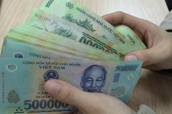 VN central bank warns credit institutions over rate hikes