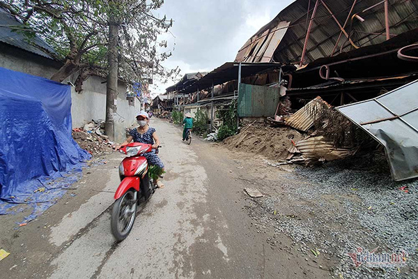 Hà Nội kiểm tra nhà máy Rạng Đông, khu chứa chất amalgam chưa bị cháy