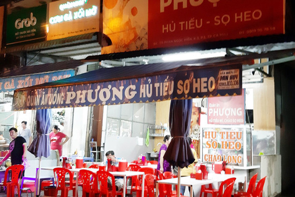 Xã đội trưởng ở Cà Mau đập kính ô tô của Bộ Công an