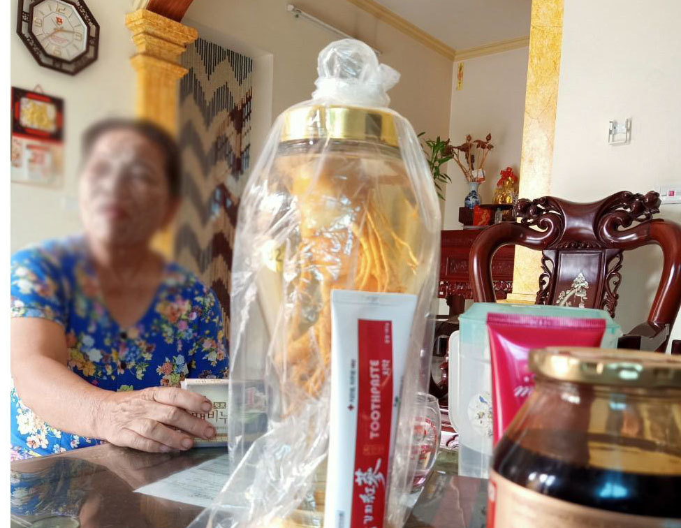 Hồng sâm 13 triệu là... rác, cụ bà Hà Nội bị lừa đau đớn