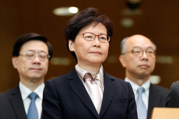 Lãnh đạo Hong Kong nói sẽ từ chức nếu có thể