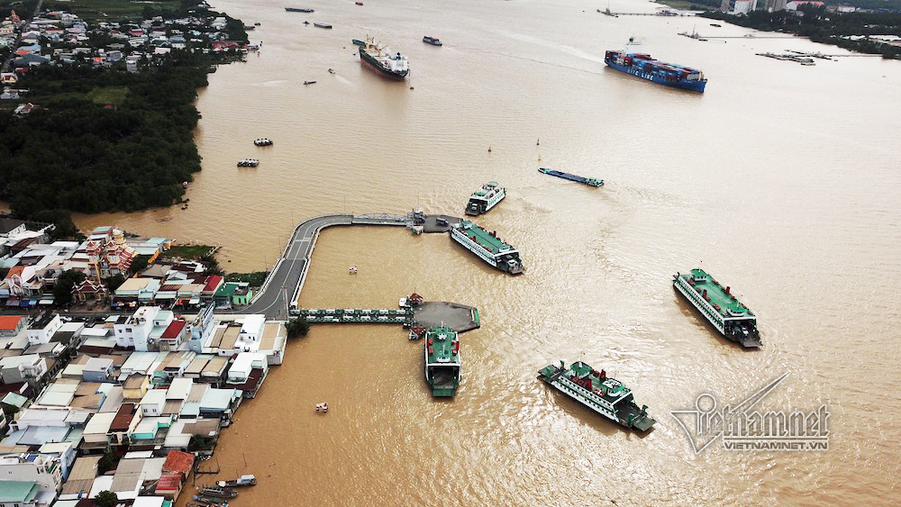 'Tốn chục triệu đồng ra bệnh viện tư để được làm phẫu thuật'