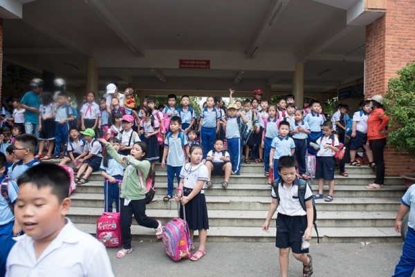 Ngôi trường hơn 50% học sinh được dự lễ khai giảng