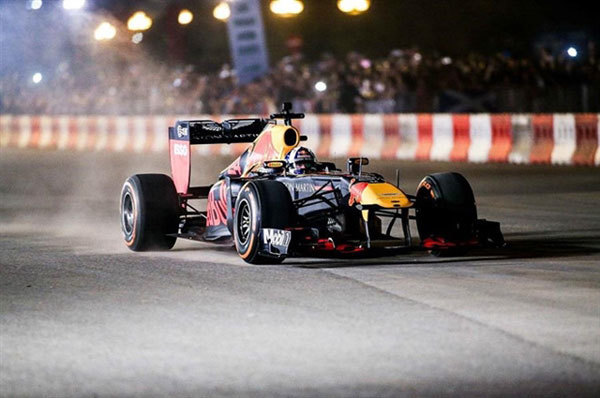 1,000 volunteers recruited for F1 Vietnam