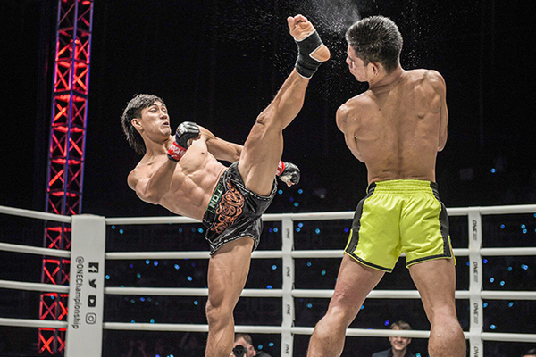 Duy Nhất thắng tuyệt đối tại giải ONE Championship