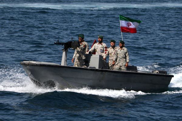 Iran lại bắt tàu chở dầu nước ngoài