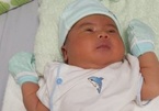 Một sản phụ sinh sớm 3 tuần, bé trai nặng 5 kg
