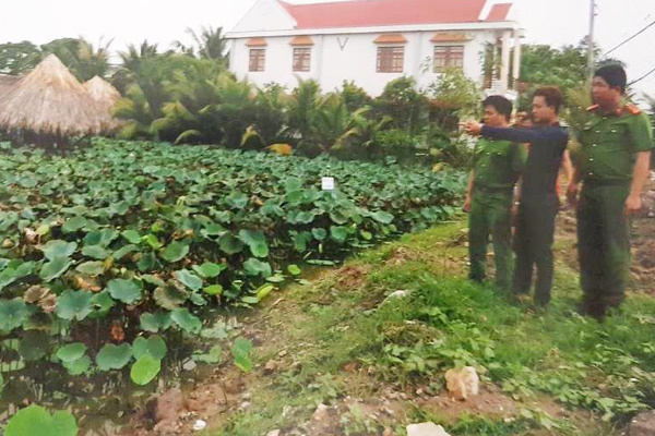 Giải mã bí ẩn thi thể đang phân hủy phía sau ký túc xá ở Đồng Tháp